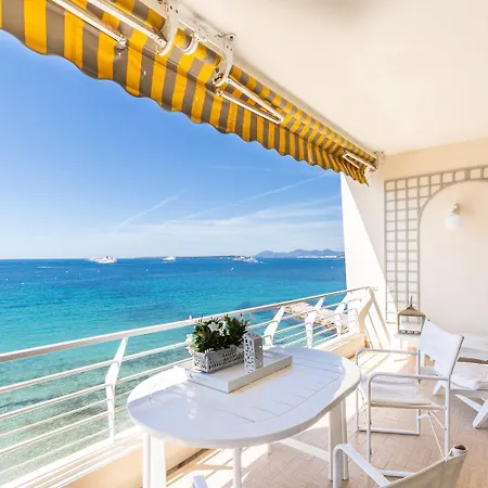 Lejlighed Pied Dans L'eau, Sea View In The Heart Of Juan Les Pins
